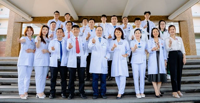 Khoa-Chan-Doan-Hinh-Anh