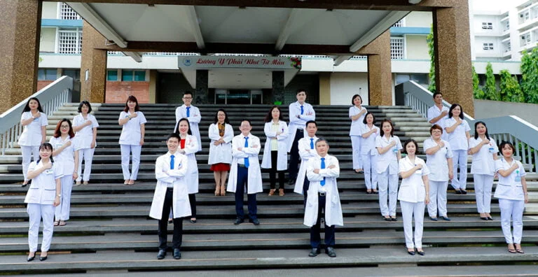 Khoa Tai mũi họng