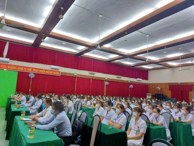 Chương trình cập nhật kiến thức chuyên môn