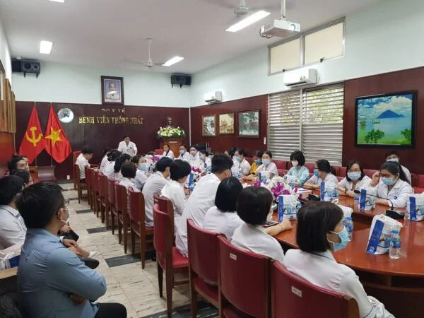 f4ddinh duong tai benh vien thong nhat