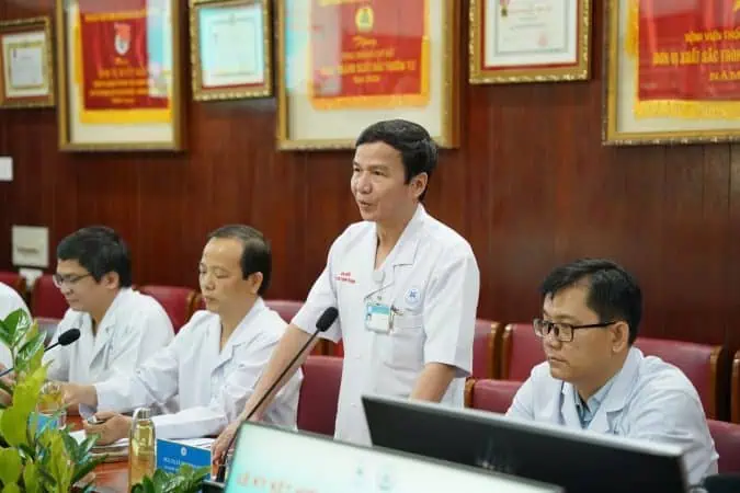 PGS. TS Le Dinh Thanh Giam doc Benh vien Thong Nhat phat bieu