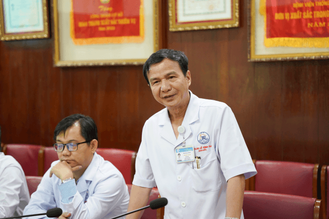 PGS.TS . Le Dinh Thanh phat bieu tai buoi ky ket 2