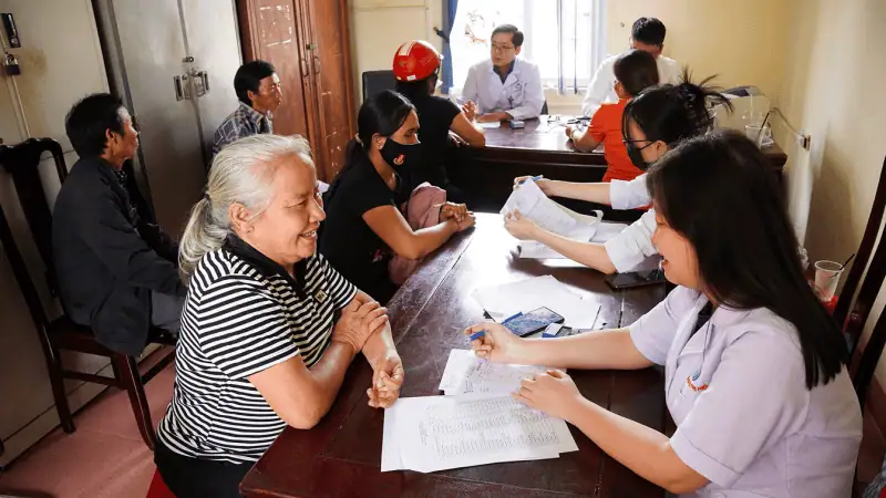 Benh vien Thong Nhat kham benh phat thuoc