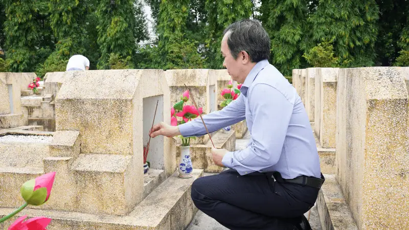 Benh vien Thong Nhat dang huong tuong niem cac anh hung liet si tai Gia Lai 1