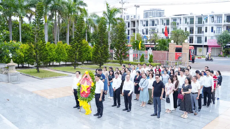 Benh vien Thong Nhat dang huong tuong niem cac anh hung liet si tai Gia Lai 2