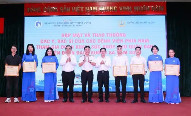 img2895 17530670845531435930254