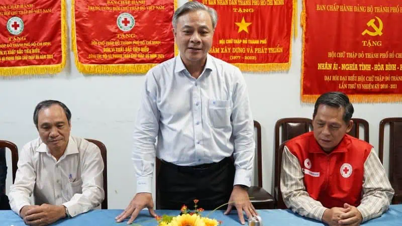 BS.CK2 . Truong Quang Anh Vu Chu tich Cong doan Benh vien Thong Nhat phat bieu