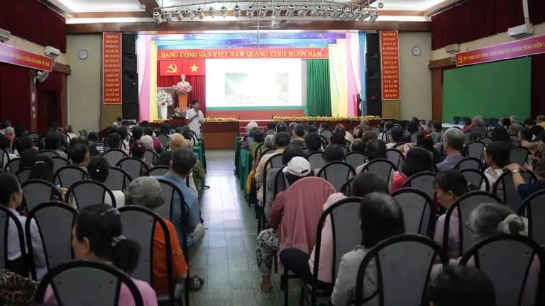 2. Hình ảnh hội thảo nâng cao kiến thức chăm sóc người bệnh suy tim tại BV Thống Nhất.