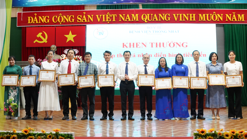 KHEN THUONG 2