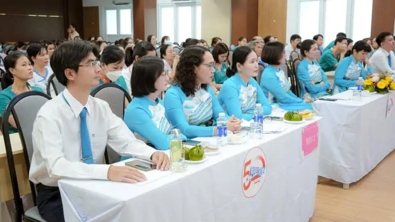 Phan thi thuyet trinh tai vong thi chung ketty