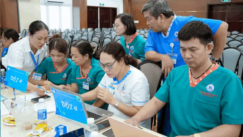 2. Hình ảnh các điều dưỡng trưởng bệnh viện Thống Nhất tham gia hội thi kỹ năng năm 2025.