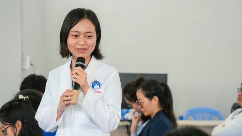 BSCK1. Tran Kim Thanh giai dap thac mac cho nguoi dan