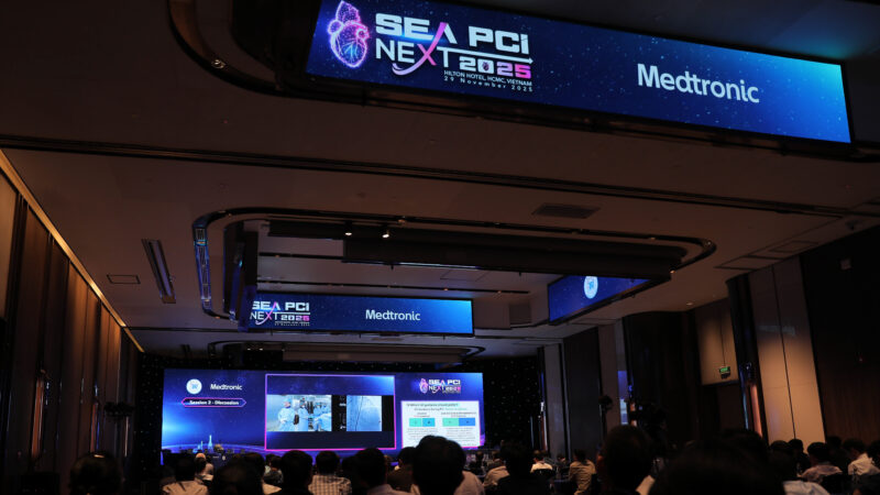 Benh vien Thong Nhat thuc hien truyen hinh truc tiep live case 2