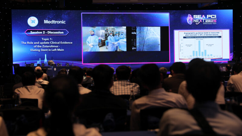 Benh vien Thong Nhat thuc hien truyen hinh truc tiep live case