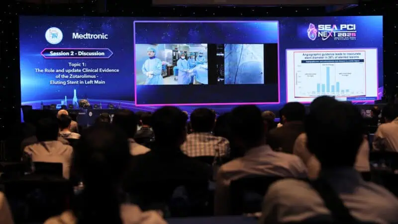 Benh vien Thong Nhat thuc hien truyen hinh truc tiep live case