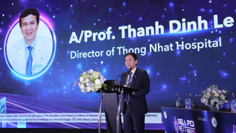 PGS.TS . Le Dinh Thanh phat bieu tai hoi nghi